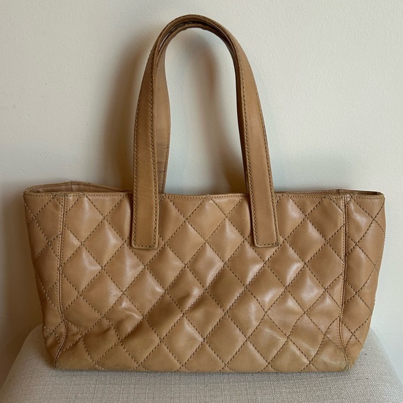 Chanel Tan Quilted Tote Bag - Picture 2 of 13